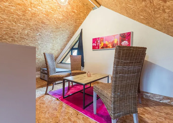 Rose En Campagne Avec Et Wi-fi - Fr-1-306-1328 Ferienhaus *